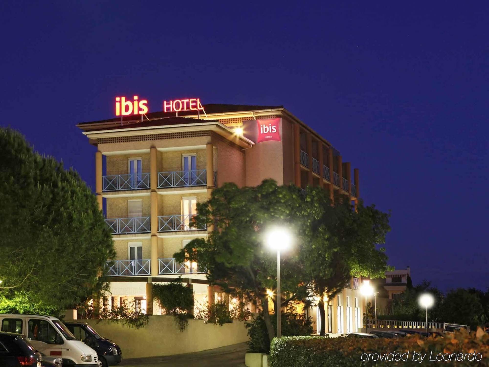 Ibis Hyeres Centre Hotel Exterior photo