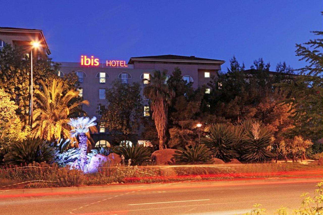 Ibis Hyeres Centre Hotel Exterior photo